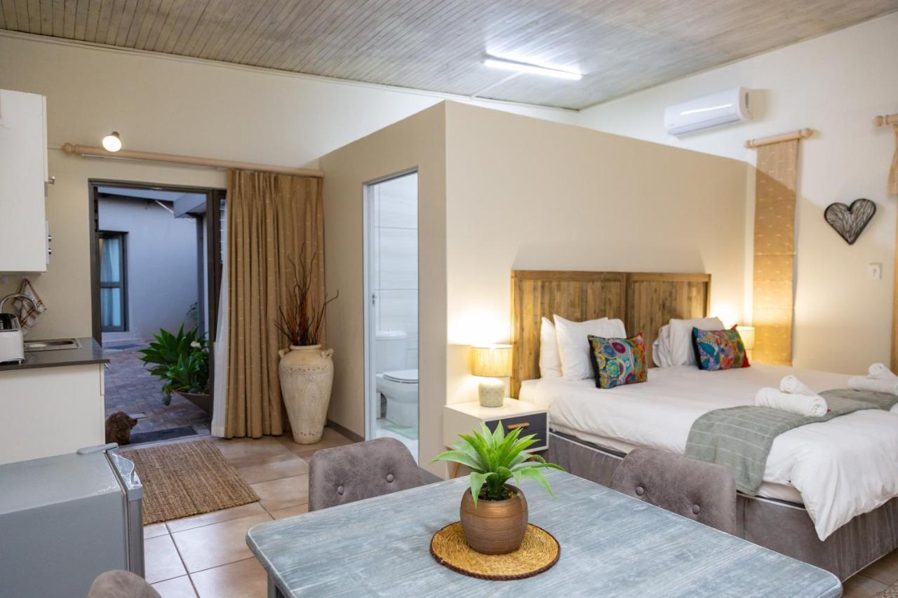Glen Maine Guest House Претория Экстерьер фото